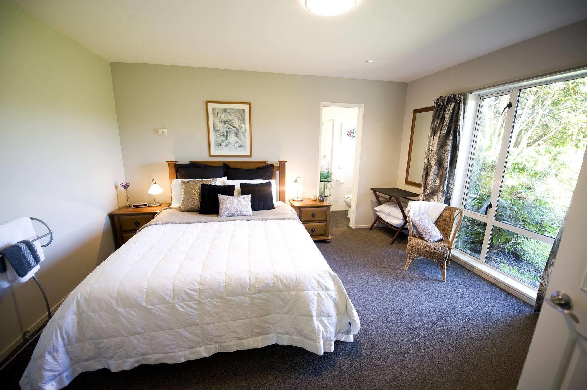 St James Bed And Breakfast Christchurch Buitenkant foto