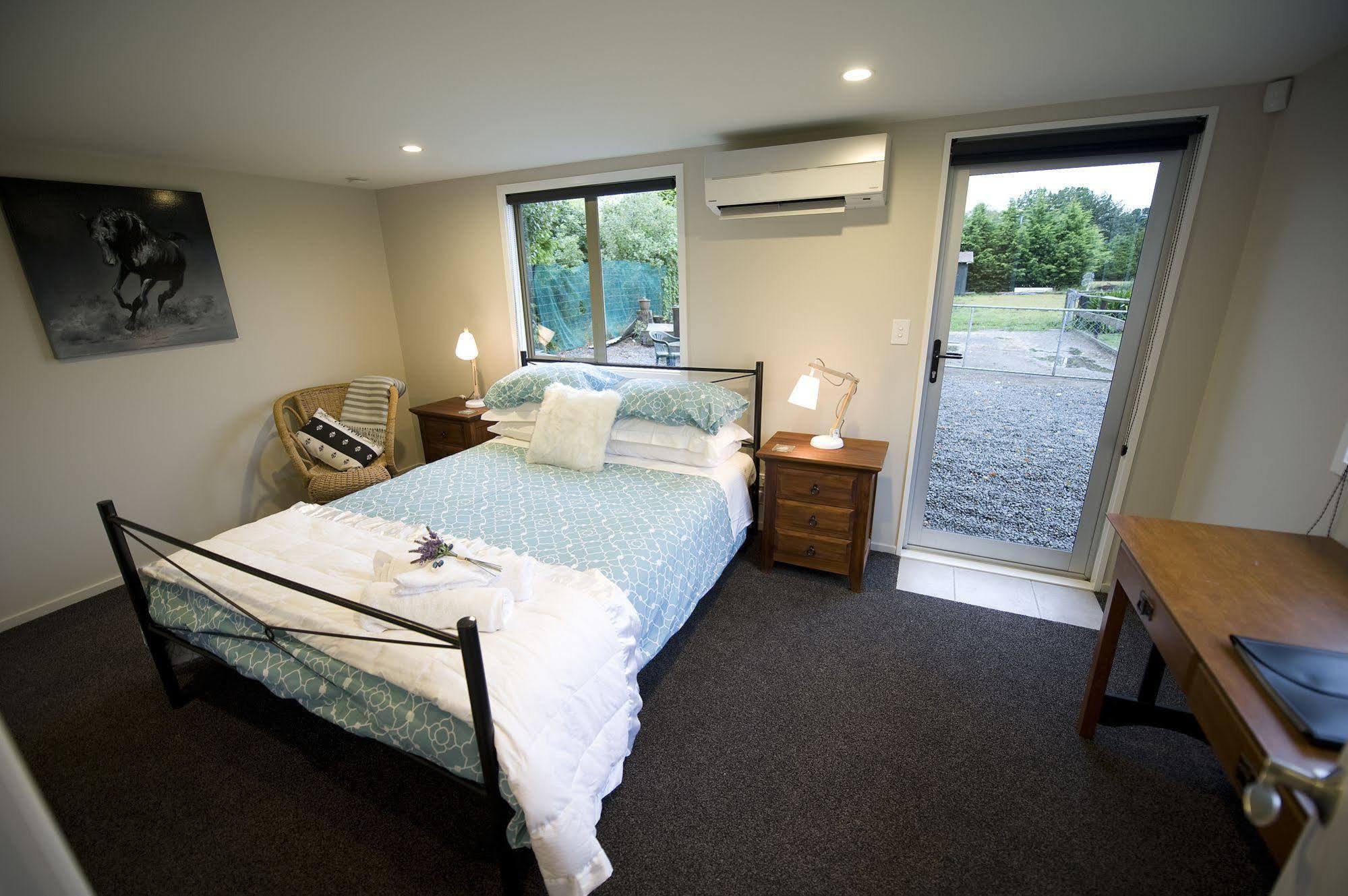 St James Bed And Breakfast Christchurch Buitenkant foto